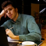 navigating-the-ai-productivity-paradox-strategies-for-effective-integration-in-knowledge-work