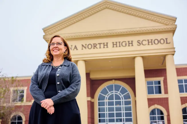 donna-independent-school-district-navigates-enrollment-decline-and-school-consolidation-amidst-shifting-demographics-and-immigration-enforcement
