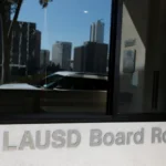 lausd-mandates-significant-screen-time-limits-ushering-in-a-new-era-for-educational-technology