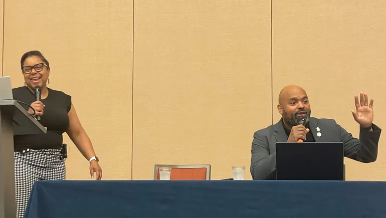 navigating-the-labyrinth-of-educational-change-experts-urge-a-people-centric-approach