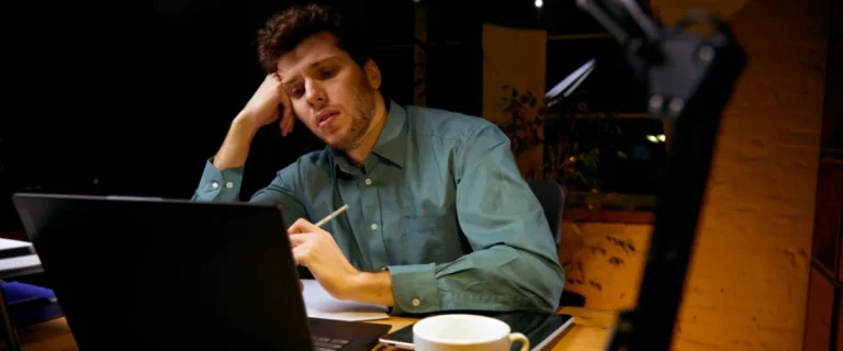 ais-unforeseen-productivity-paradox-a-deep-dive-into-intensified-workloads-and-strategic-solutions-for-knowledge-workers