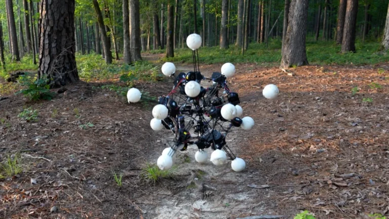 duke-university-engineers-develop-argus-a-20-legged-omnidirectional-robot-based-on-principles-of-dynamic-symmetry