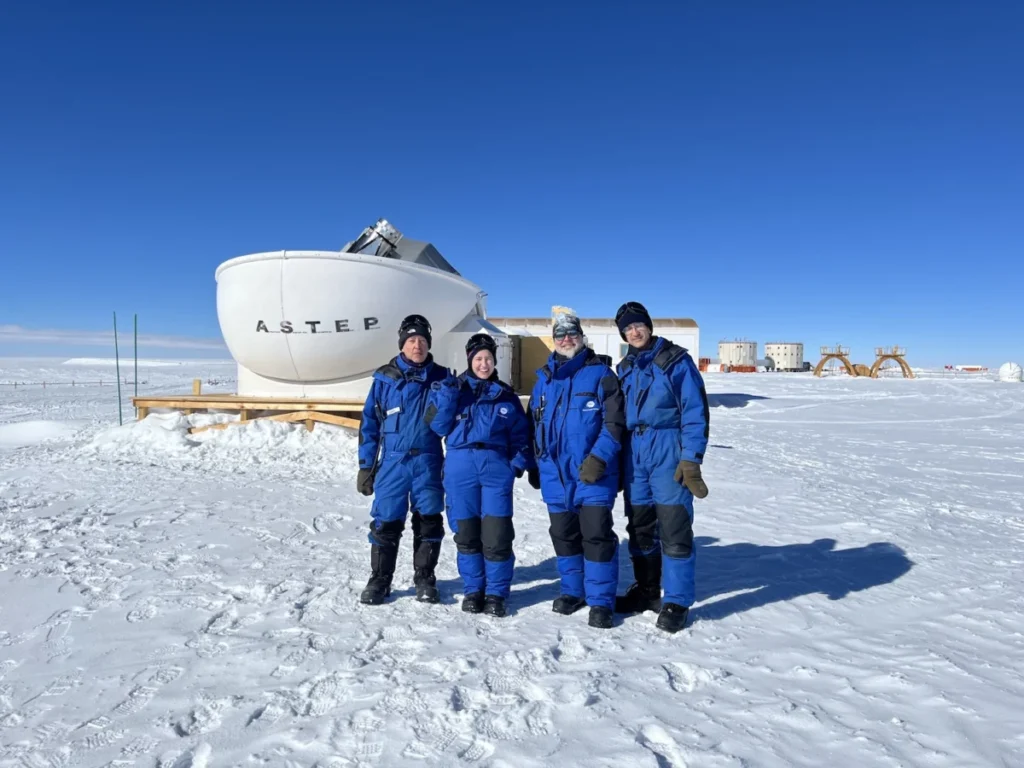 citizen-scientists-discover-rare-sibling-super-puff-exoplanets-with-densities-comparable-to-cotton-candy