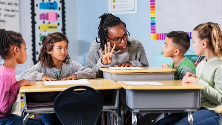 teacher-turnover-trends-shift-as-stress-and-wage-gaps-persist-rand-corp-report-reveals