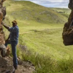 archaeological-evidence-reveals-25000-years-of-ritual-practice-at-cloggs-cave-by-gunaikurnai-ancestors