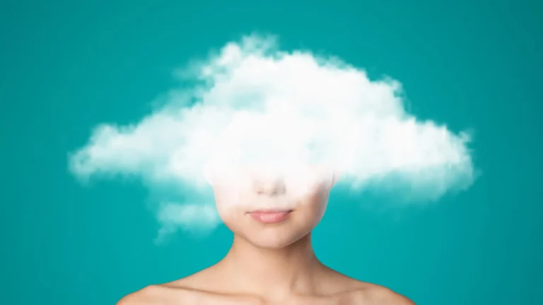constipation-drug-shows-promise-in-alleviating-persistent-brain-fog-in-depression-patients