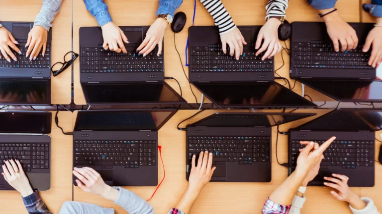 apa-calls-for-science-backed-ed-tech-policies-amid-nationwide-school-bans-and-ai-moratoriums