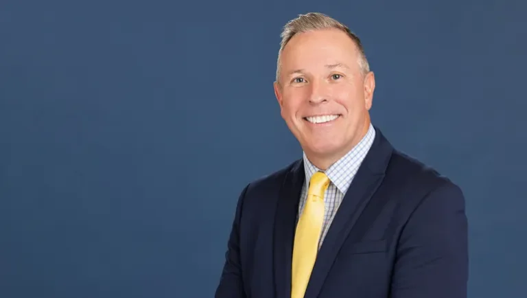 des-moines-public-schools-appoints-matt-smith-as-permanent-superintendent-following-turbulent-year-of-federal-arrests-and-legal-fallout