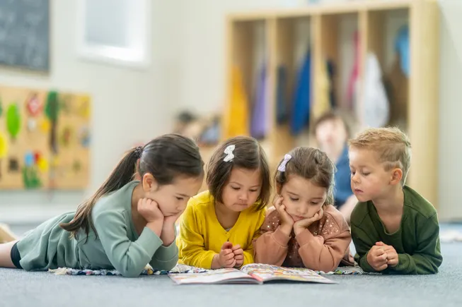 the-national-push-for-the-science-of-reading-transforming-literacy-instruction-amid-persistent-academic-challenges