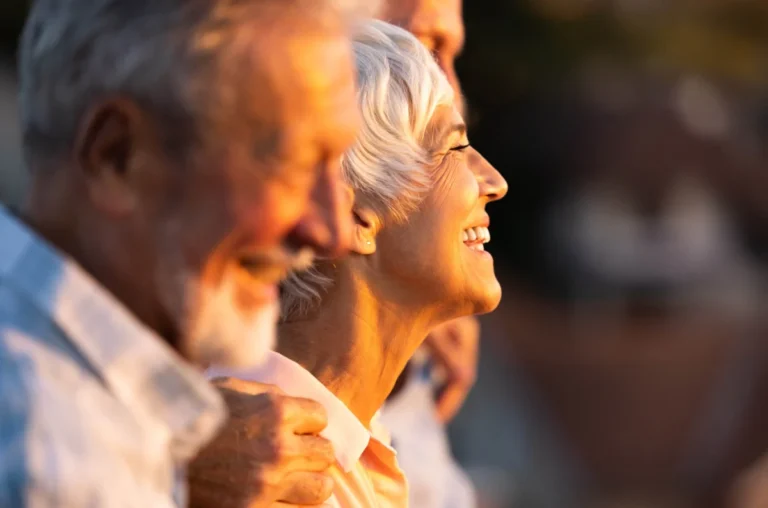 the-science-of-human-connection-why-we-are-happier-than-we-think